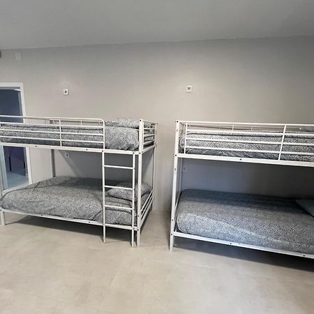 Hostel Oasis Madrid Ngoại thất bức ảnh
