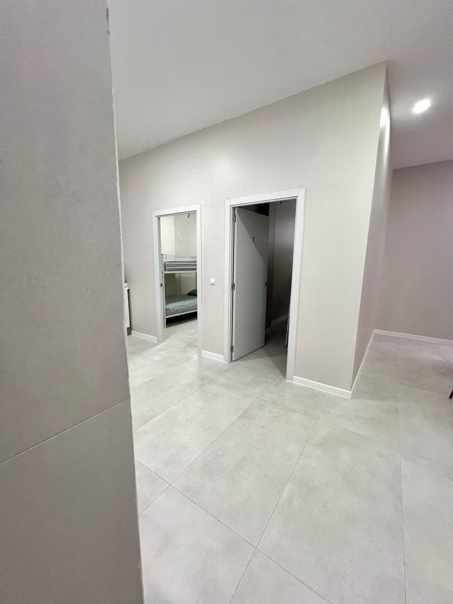 Hostel Oasis Madrid Ngoại thất bức ảnh