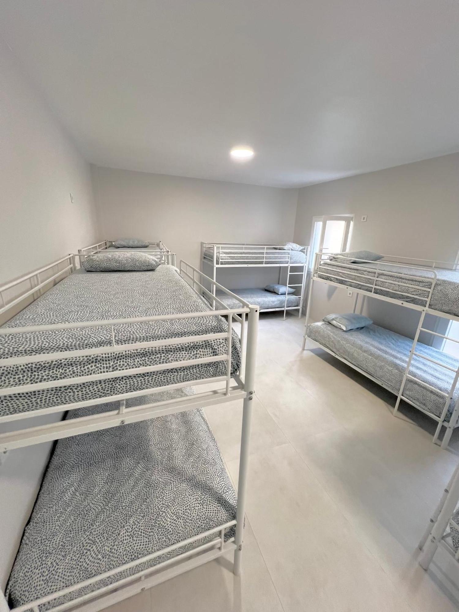 Hostel Oasis Madrid Ngoại thất bức ảnh
