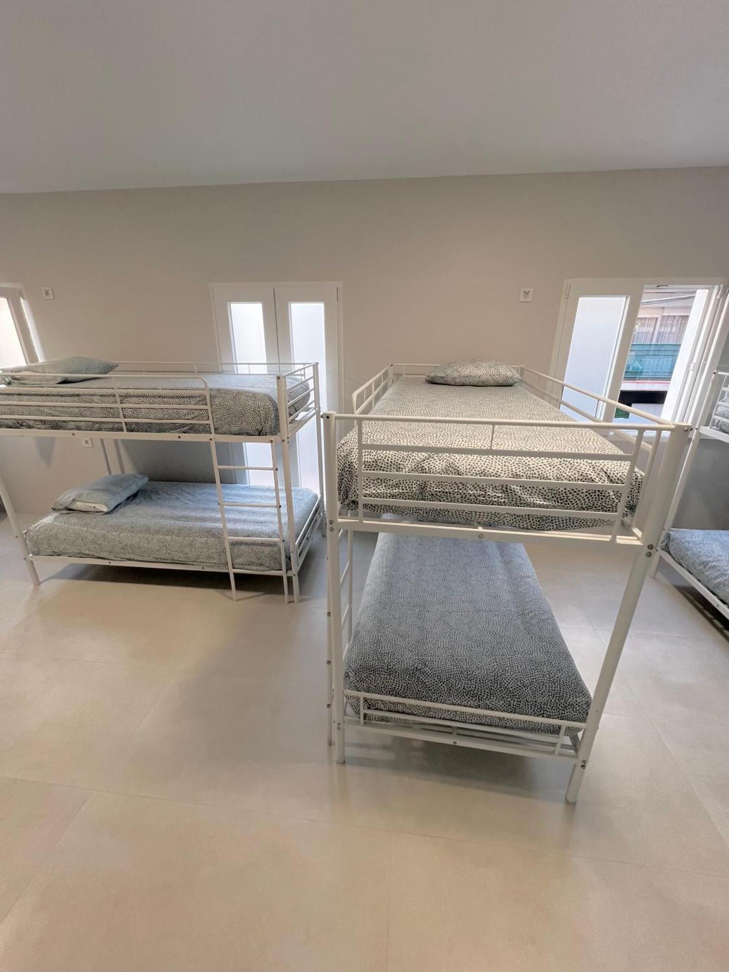 Hostel Oasis Madrid Ngoại thất bức ảnh