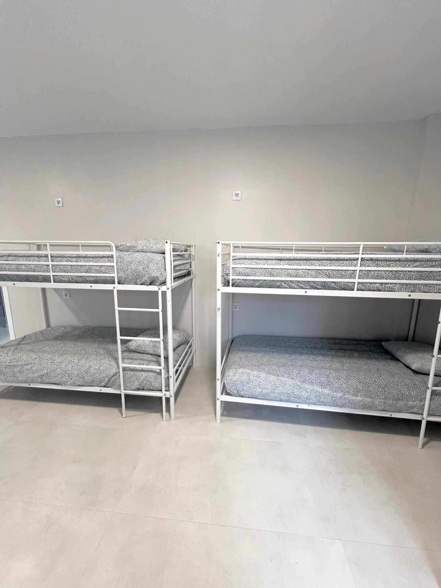 Hostel Oasis Madrid Ngoại thất bức ảnh